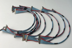 从I-PEX 82451-100B-02-D 40Pin极细同轴线束看AI服务器与数据中心高速线束设计方案