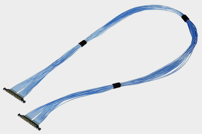 I-PEX 82068-100B-02-D 20497-026T-30 0.3mm连接器极细同轴线束替代品